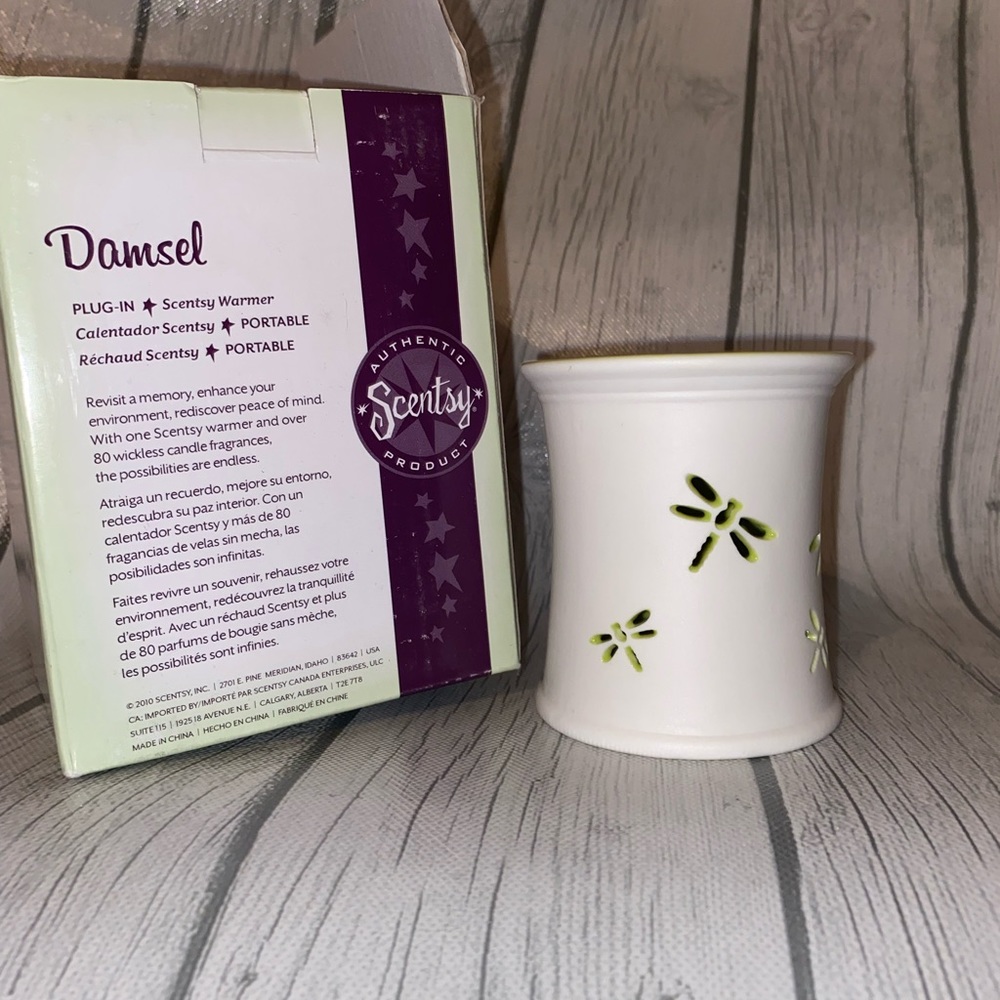 Scentsy Plug-in Warmer